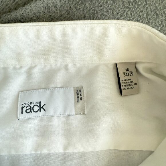 🌻 Tommy Hilfiger | Nordstrom Rack l Button Down Shirts bundle - Picture 6 of 13